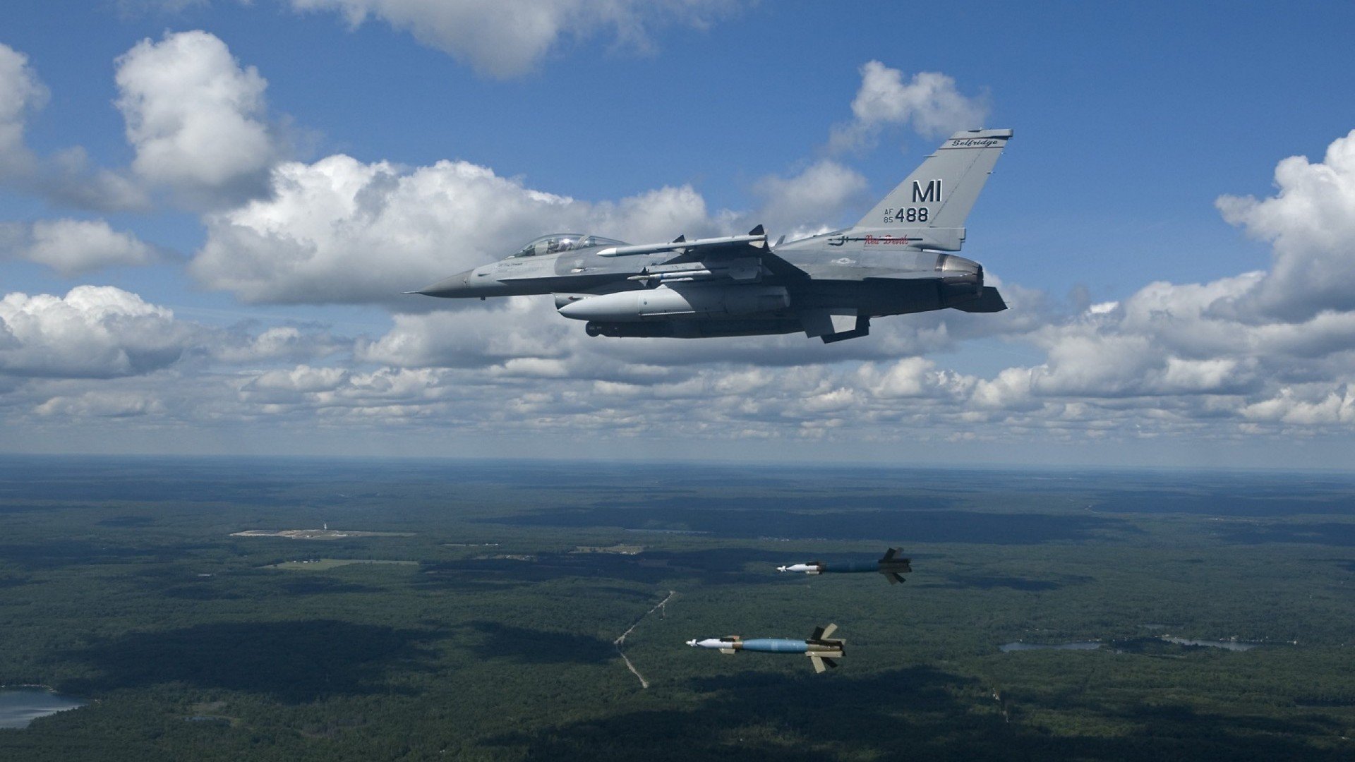 斯台普斯百年孤寂与他的千场回响